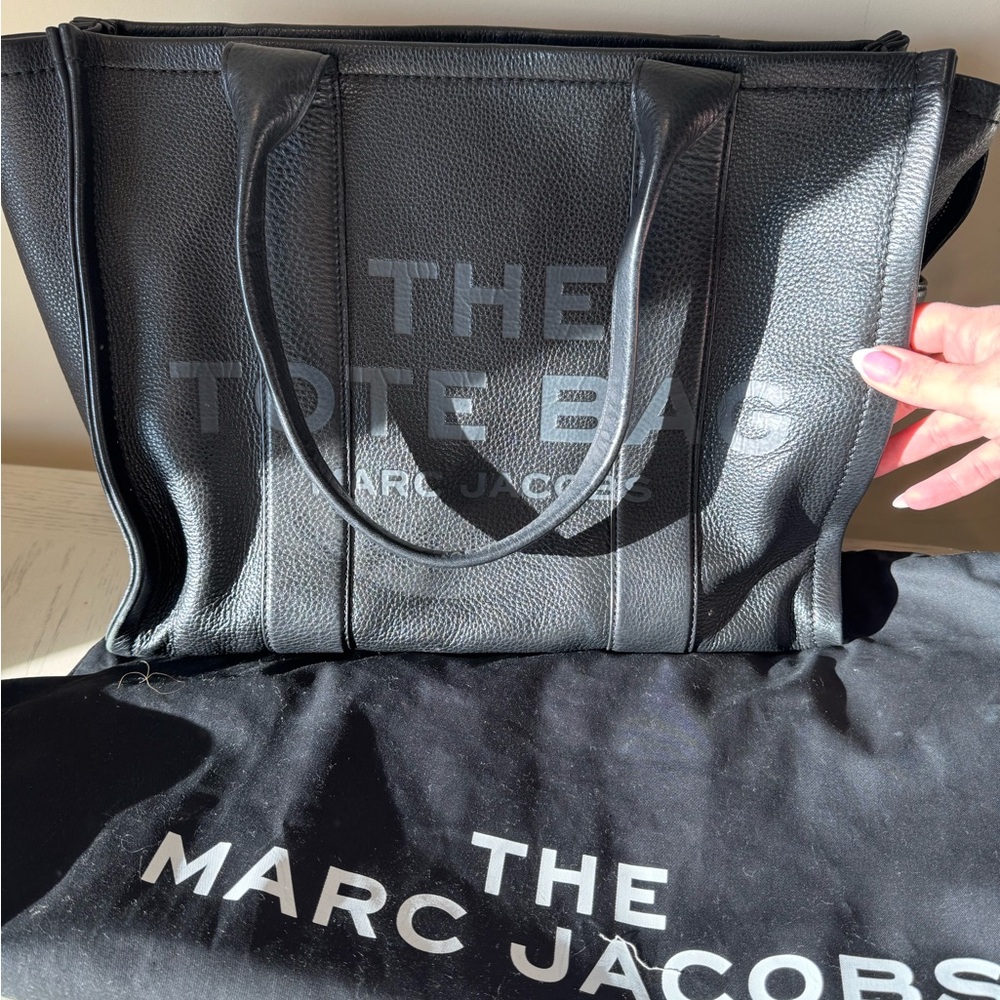 Marc Jacobs The leather Large Black Tote